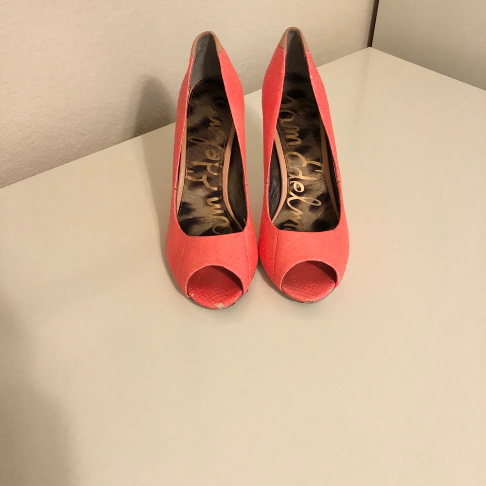 Sam Edelman Reagan Peep-Toe Pump - Picture 2 of 10